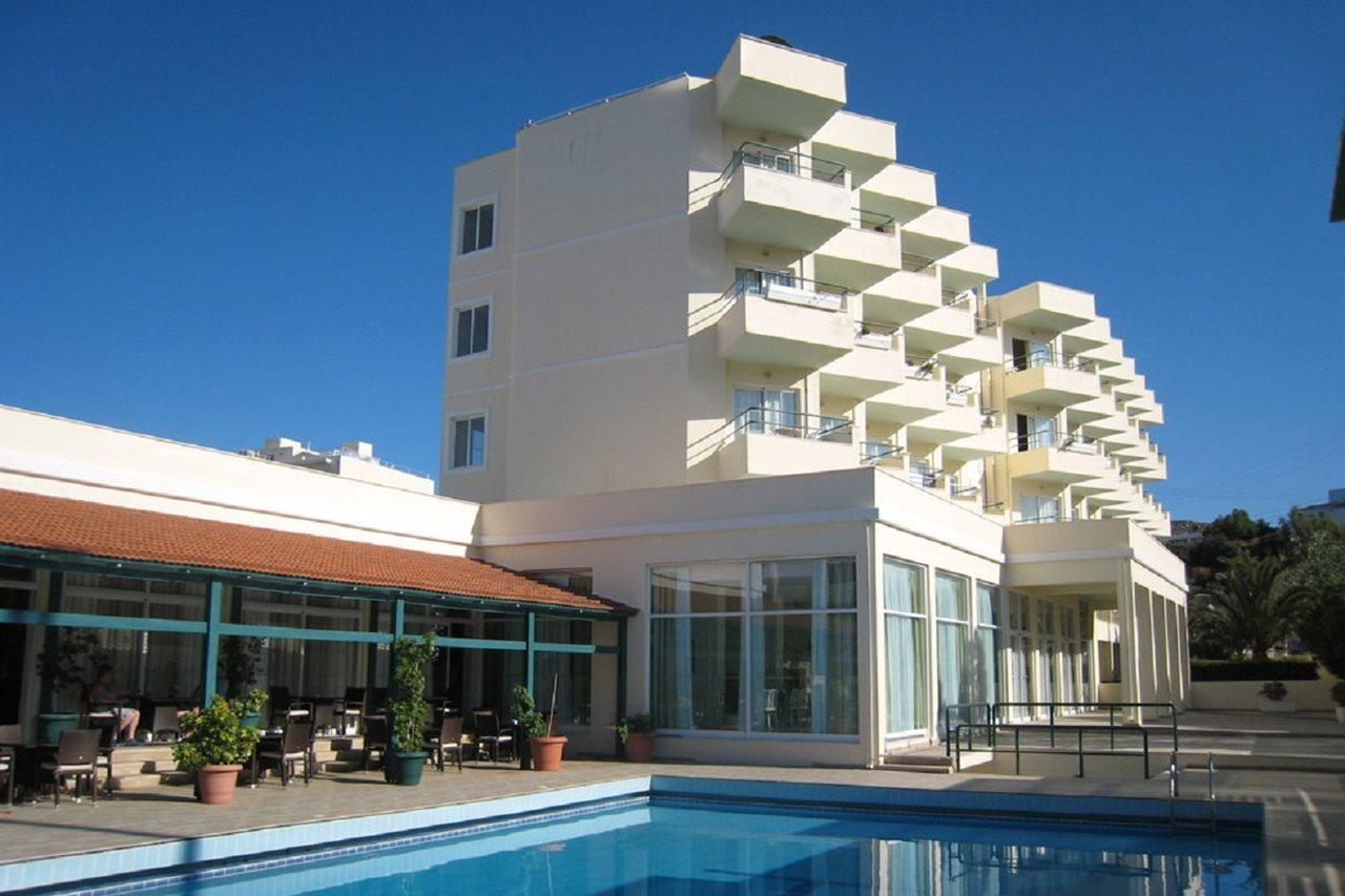 Miramare Bay Hotel Kárpathos Eksteriør bilde