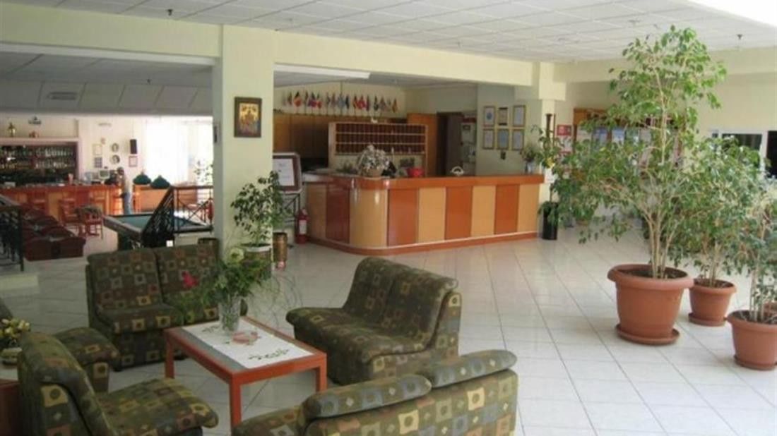 Miramare Bay Hotel Kárpathos Eksteriør bilde